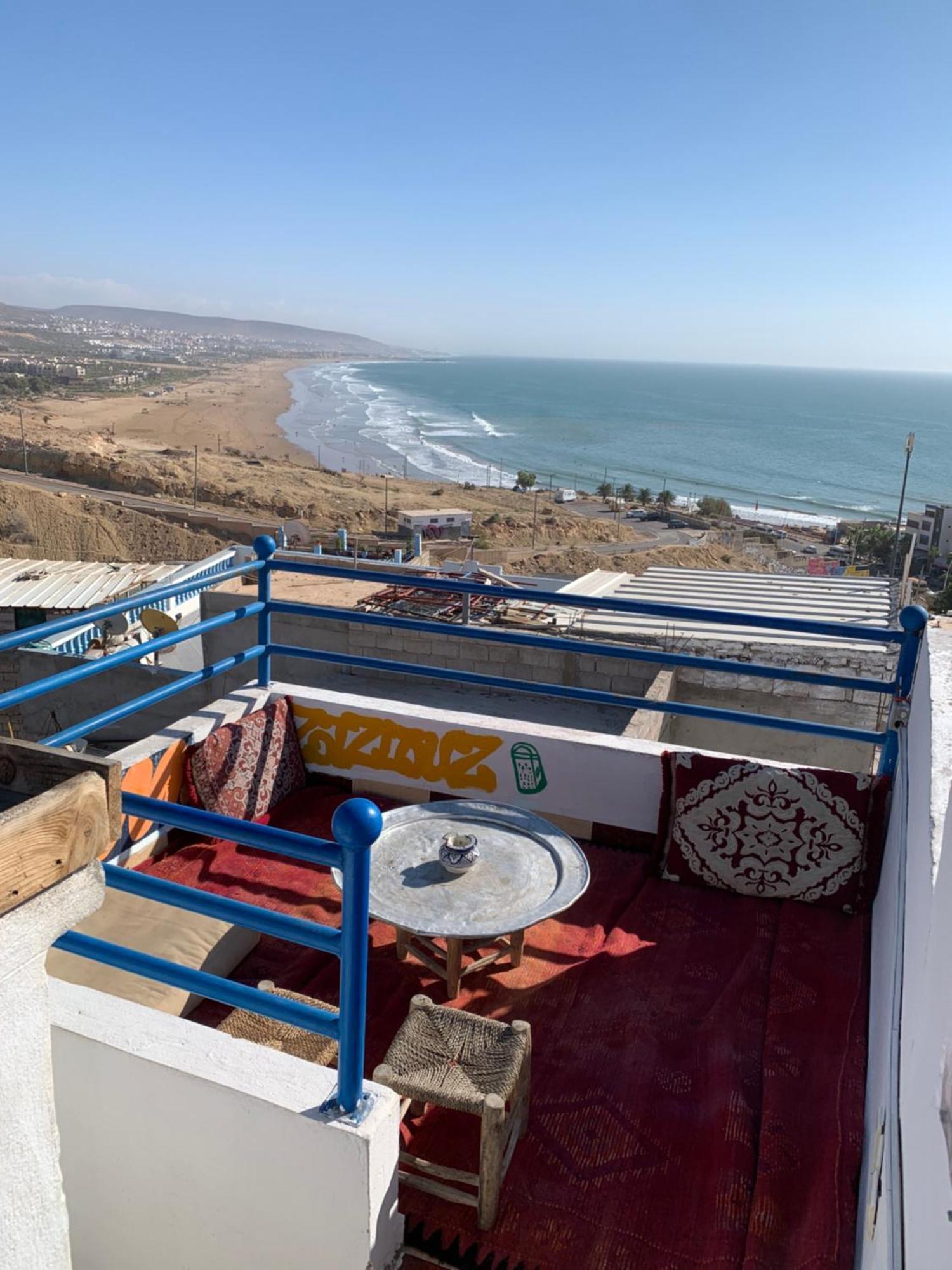 מלון Sunny Wave Taghazout Surf & Yoga מראה חיצוני תמונה