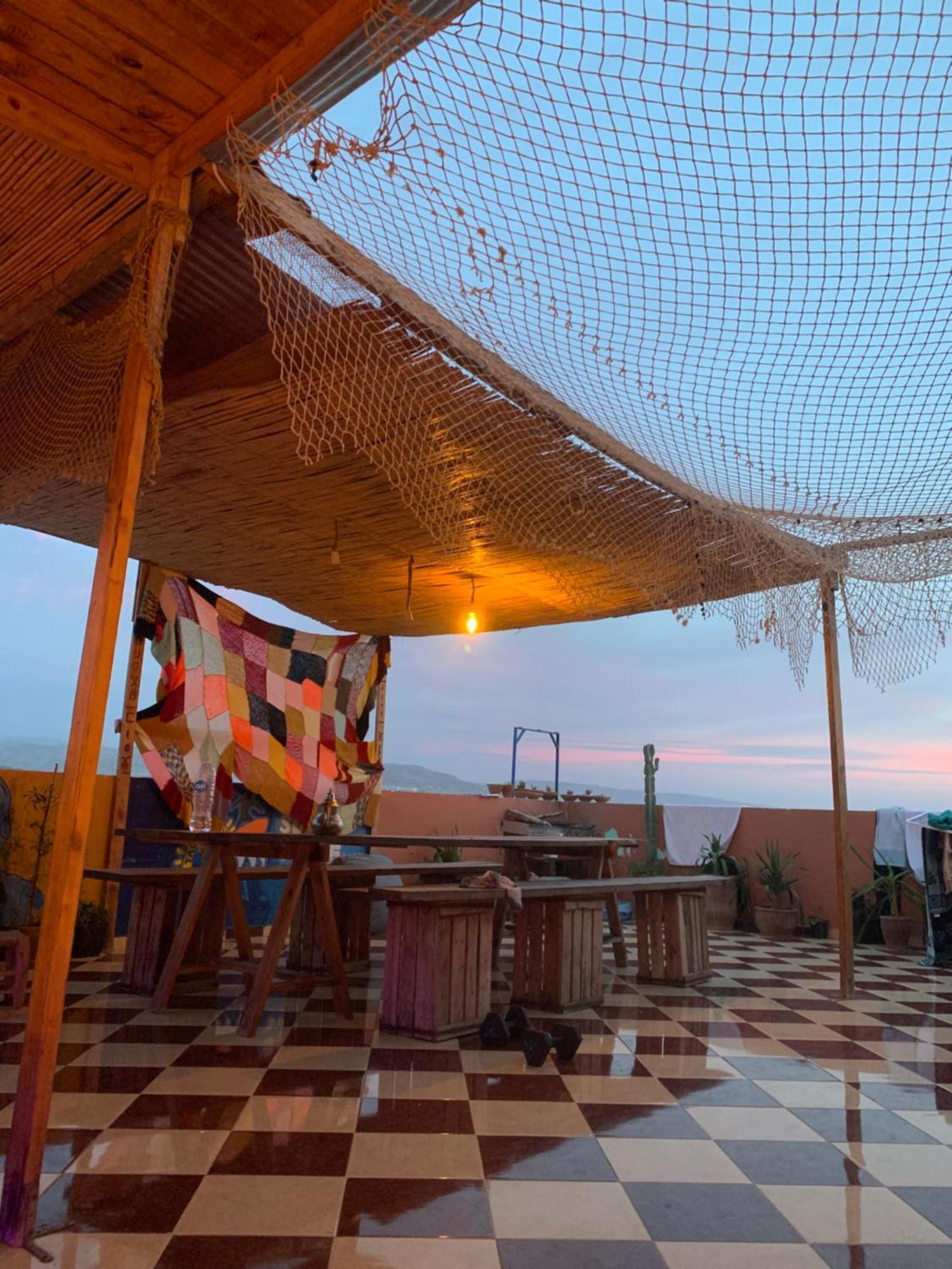 מלון Sunny Wave Taghazout Surf & Yoga מראה חיצוני תמונה